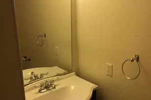 19601 N 7th St, Phoenix, AZ 85024 - Photo 2