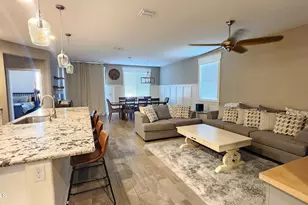 7925 S 24th Way, Phoenix, AZ 85042 - Photo 8