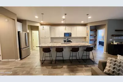 7925 S 24th Way, Phoenix, AZ 85042 - Photo 6