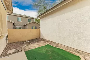 22026 N 103rd Ln, Peoria, AZ 85383 - Photo 18