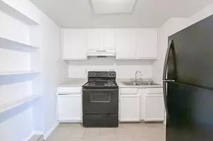 9606 N 11th Ave, Phoenix, AZ 85021 - Photo 2