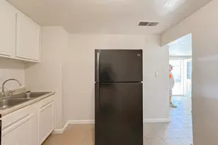 9606 N 11th Ave, Phoenix, AZ 85021 - Photo 4