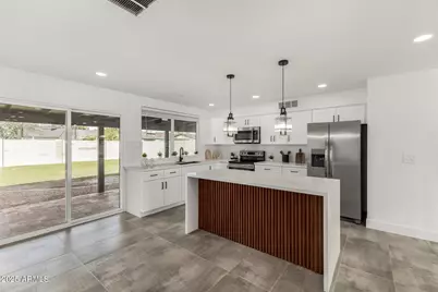 7050 W Garfield Street, Phoenix, AZ 85043 - Photo 2