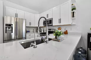 19651 N Bustos Ct, Maricopa, AZ 85138 - Photo 4