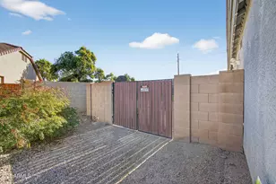 19651 N Bustos Ct, Maricopa, AZ 85138 - Photo 46