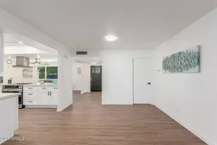 3234 S Allred Dr, Tempe, AZ 85282 - Photo 4