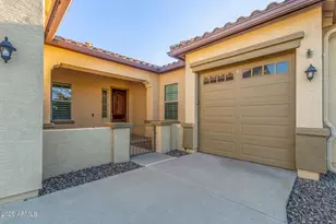 23437 S 209th Pl, Queen Creek, AZ 85142 - Photo 4