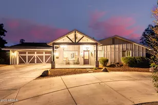 2846 E Campbell Ave, Phoenix, AZ 85016 - Photo 1