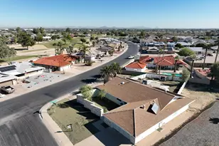 9803 W Pebble Beach Dr, Sun City, AZ 85351 - Photo 6