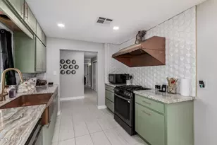 2013 W Windsor Ave, Phoenix, AZ 85009 - Photo 8