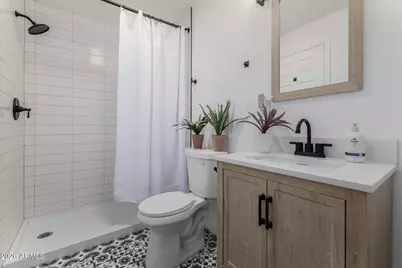 2013 W Windsor Avenue, Phoenix, AZ 85009 - Photo 42