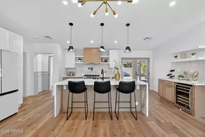 5712 N 11th Place, Phoenix, AZ 85014 - Photo 12