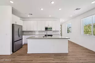 2131 E Jennifer Lynn Way, Phoenix, AZ 85022 - Photo 18