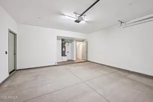 2131 E Jennifer Lynn Way, Phoenix, AZ 85022 - Photo 38