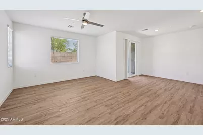 2131 E Jennifer Lynn Way, Phoenix, AZ 85022 - Photo 16