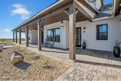 21071 W Canyon Drive, Buckeye, AZ 85396 - Photo 4