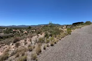 251 New Venture Rd, Clarkdale, AZ 86324 - Photo 1