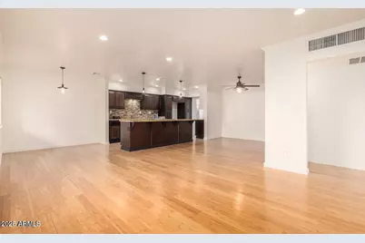 2023 E Clarendon Avenue, Phoenix, AZ 85016 - Photo 28