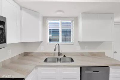 17620 N 17th Place #25, Phoenix, AZ 85022 - Photo 6