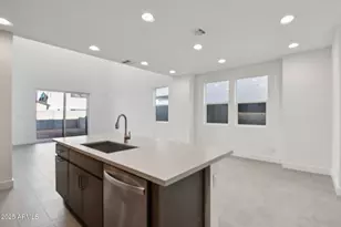 10442 E Upton Ave, Mesa, AZ 85212 - Photo 6