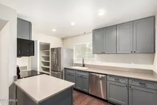 3031 N Civic Center Plaza, Scottsdale, AZ 85251 - Photo 4