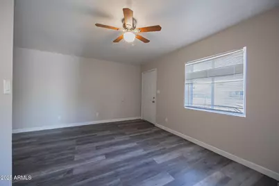 1703 W Mountain View Road #Apt 1, Phoenix, AZ 85021 - Photo 6