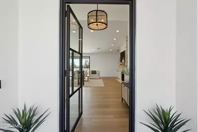 576 E Tanglewood Trail, Phoenix, AZ 85085 - Photo 4