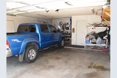 4854 W Cinnabar Avenue, Glendale, AZ 85302 - Photo 28