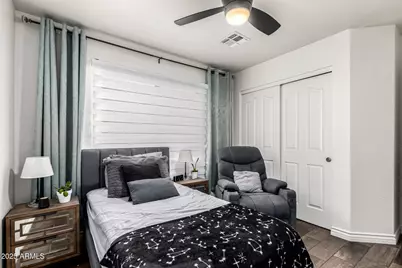 729 E Glenhaven Drive, Phoenix, AZ 85048 - Photo 14