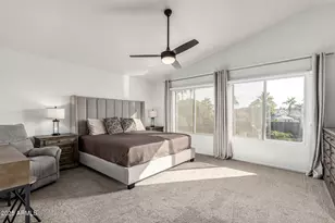 729 E Glenhaven Dr, Phoenix, AZ 85048 - Photo 18