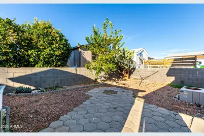 21292 W Westward View Road, Congress, AZ 85332 - Photo 16