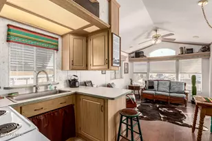 21292 W Westward View Rd, Congress, AZ 85332 - Photo 10