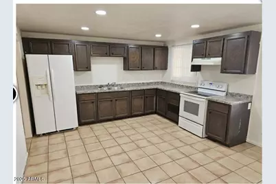 3302 E Thunderbird Road, Phoenix, AZ 85032 - Photo 2
