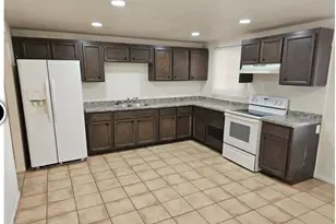 3302 E Thunderbird Rd, Phoenix, AZ 85032 - Photo 2