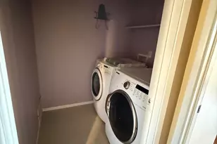 1425 E Desert Cove Ave E, Phoenix, AZ 85020 - Photo 10