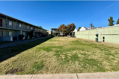 1702 W Tuckey Lane #231, Phoenix, AZ 85015 - Photo 24