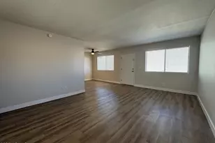 1702 W Tuckey Ln, Phoenix, AZ 85015 - Photo 4