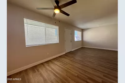 1702 W Tuckey Lane #231, Phoenix, AZ 85015 - Photo 6