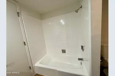 1702 W Tuckey Lane #Unit 231, Phoenix, AZ 85015 - Photo 8