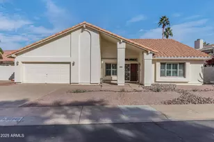 10940 W Clover Way, Avondale, AZ 85392 - Photo 1