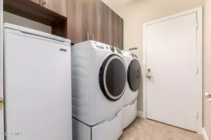 8553 W Jenan Dr, Peoria, AZ 85345 - Photo 30