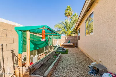 8553 W Jenan Drive, Peoria, AZ 85345 - Photo 38
