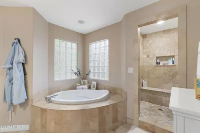 3033 N 53rd Street, Phoenix, AZ 85018 - Photo 18