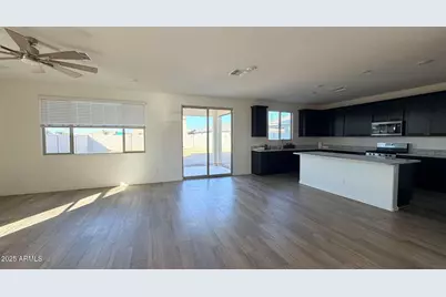 36658 W San Alvarez Avenue, Maricopa, AZ 85138 - Photo 2