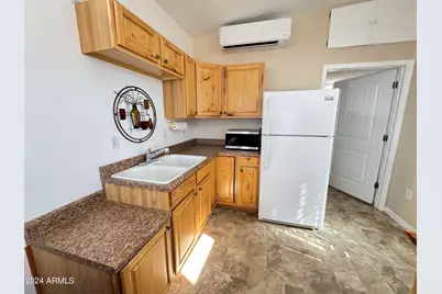 1357 S Kiowa Circle #357, Apache Junction, AZ 85120 - Photo 4