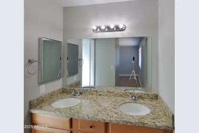 9026 N 64th Drive, Glendale, AZ 85302 - Photo 10