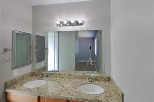 9026 N 64th Dr, Glendale, AZ 85302 - Photo 10