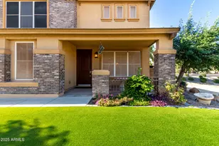 6820 S 42nd Ln, Phoenix, AZ 85041 - Photo 6