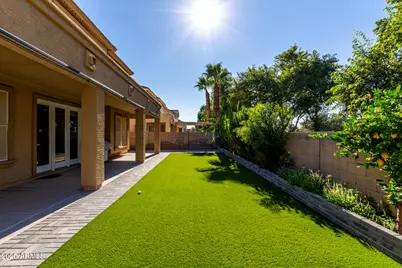 6820 S 42nd Lane, Phoenix, AZ 85041 - Photo 36