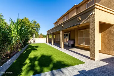 6820 S 42nd Lane, Phoenix, AZ 85041 - Photo 2